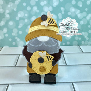 Gnome Dies: Beekeeper Add On