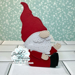 Gnome Dies: Santa's Sleigh