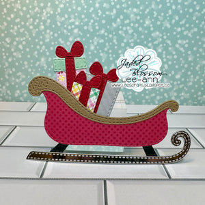 Gnome Dies: Santa's Sleigh